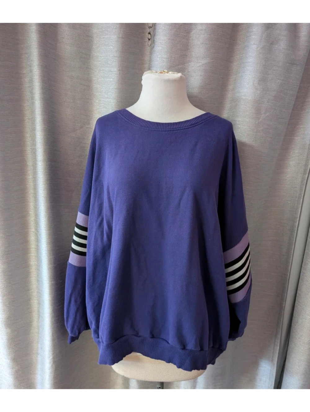 Purple Black Striped Sweatshirt 2X XXL